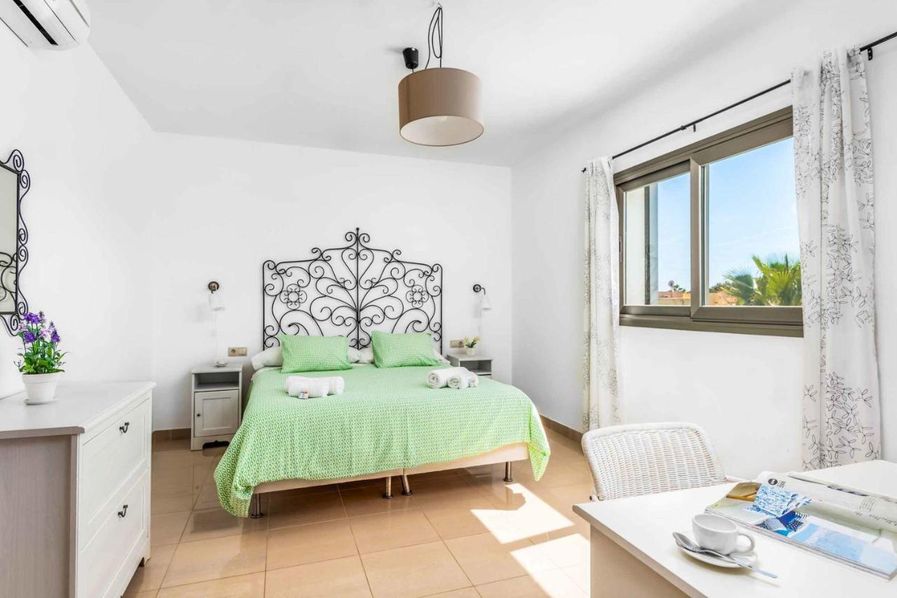 Villa Perez Cala 'n Bosch Buitenkant foto